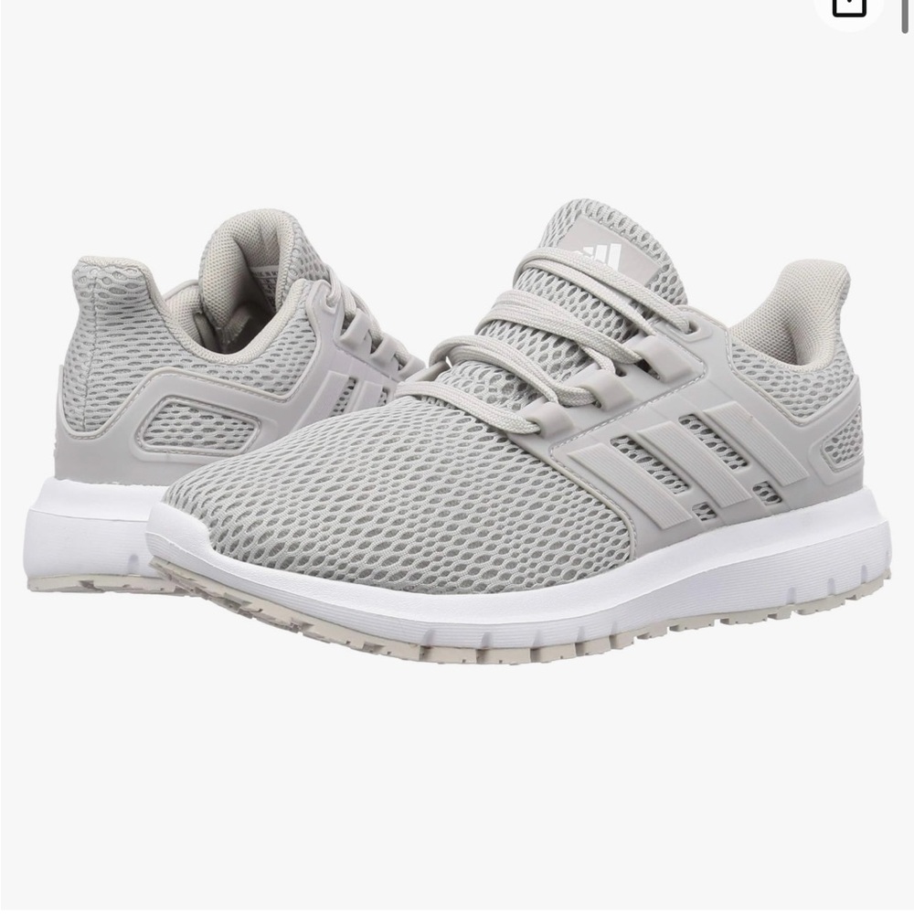 Adidas Tennis Shoes